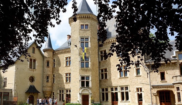 Apartment 'Room 3 – The Blue Suite' with Shared Terrace and Garden