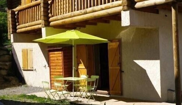 Apartment in chalet with sauna