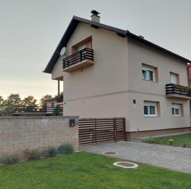 Apartman Ždralović