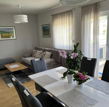 Apartman Dada