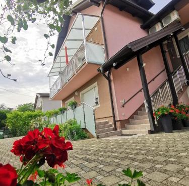 Apartmani Jastreb