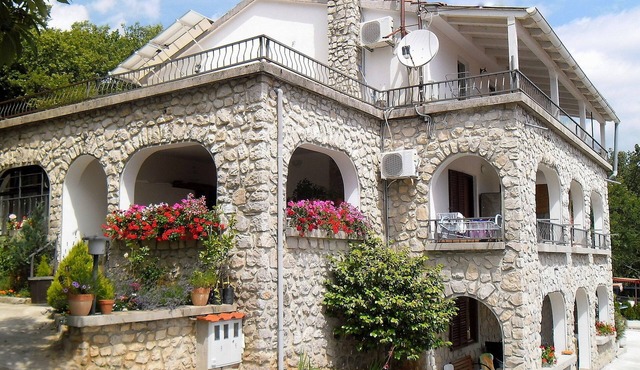 Apartmani Kestenovi dvori