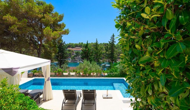 APARTMANI MARIS