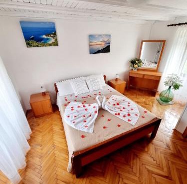 Apartmani Milenko Lubenice