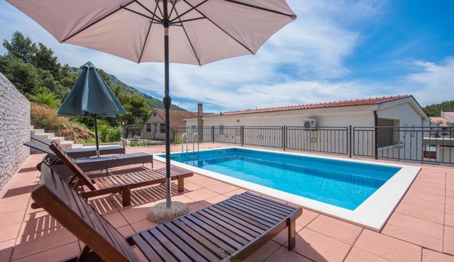 Apartmani Petracie