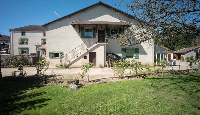 Apartment in Darney with Meadow Views