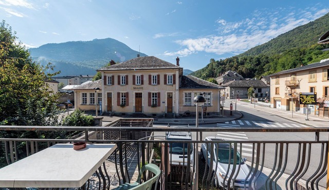 Apartment 'Le Chaussy' with Mountain View, Balcony and Wi-Fi