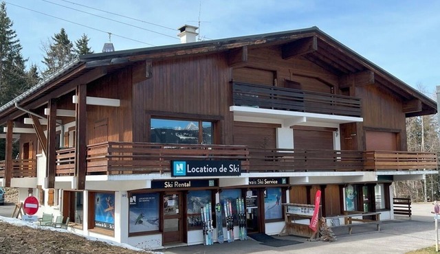 Apartment at the foot of the Bettex slopes with breathtaking views of Mont Blanc