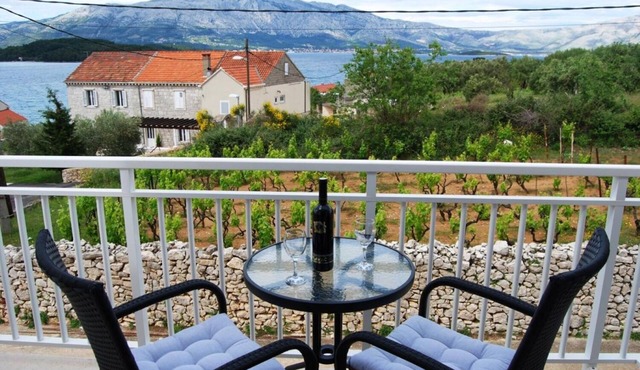 Apartments Krila (110871-A2) - Lumbarda - island Korcula