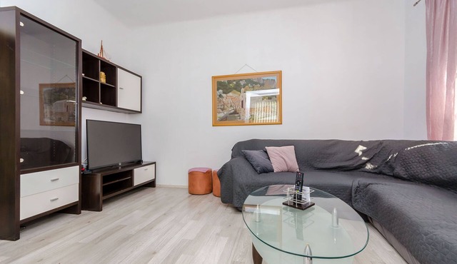 Apartment Kokic (119941-A1) - Zastrazisce - island Hvar