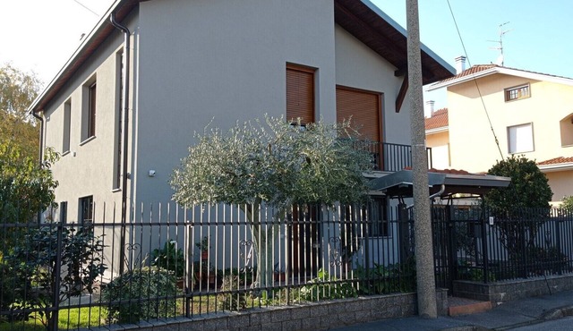Apartment in Villa Salone del Mobile only 18 minutes away