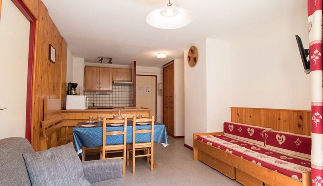 Apartment in Lanslebourg, 7 ppl, near slopes