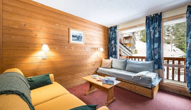 Apartment, les Avanchers Valmorel, sleeps 6.