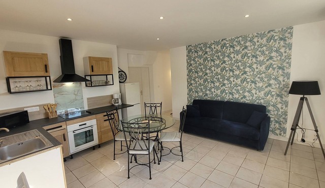 APARTMENT WITH TERRACE FOR 4 PEOPLE