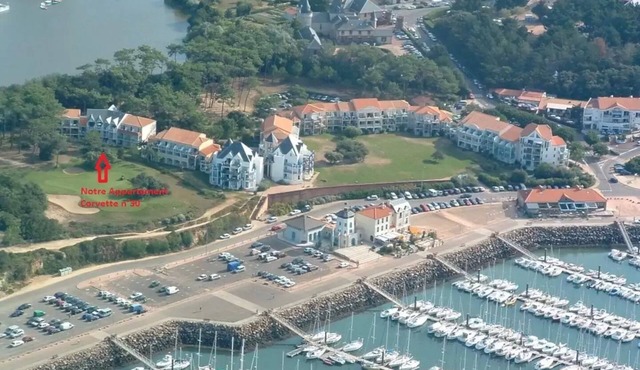 Apartment near port