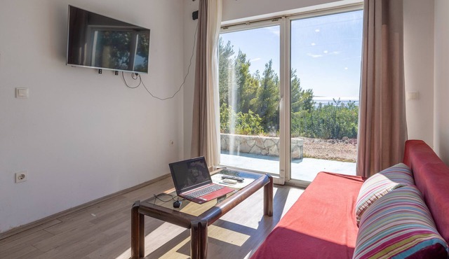 Apartment Asja (38123-A3) - Ivan Dolac - island Hvar