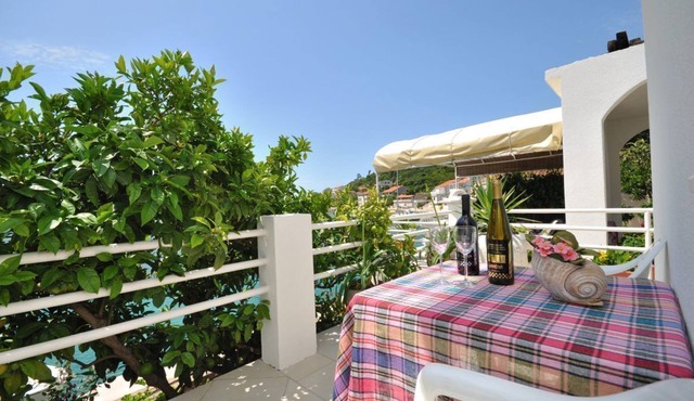 Apartments Slavica (53941-A2) - Pasadur - island Lastovo