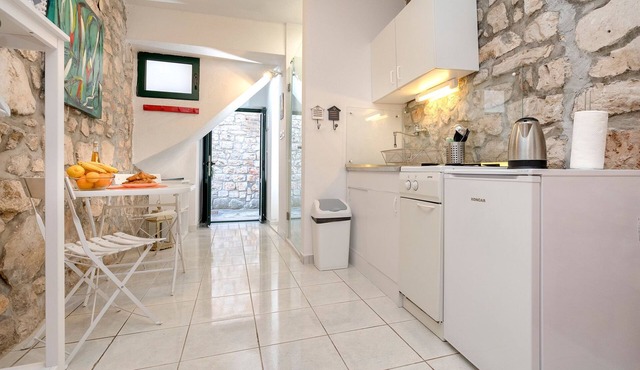 Apartments Lotti (63411-A1) - Stari Grad - island Hvar