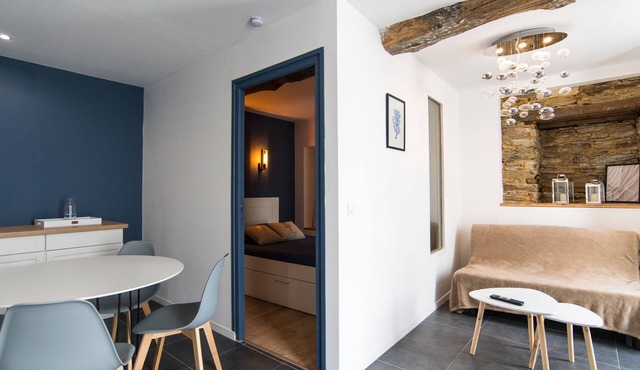 Apartment 03 Marine theme