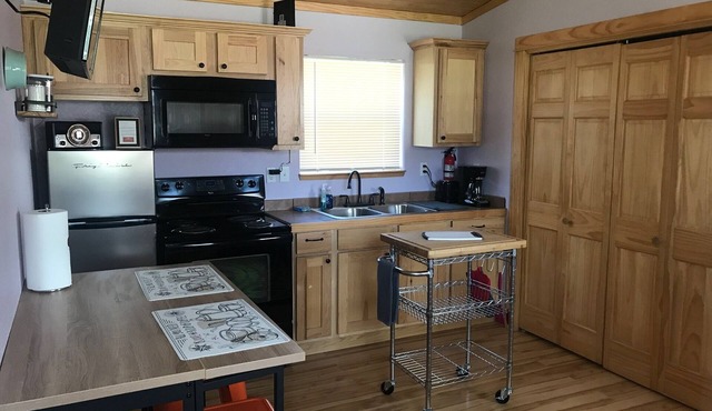 Apartment #1 | 10 Min to Glacier Park Entrance, Minutes to Glacier Park!