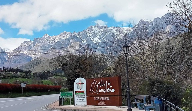 Apartment 1 km from Potes and 20kms from Fuente de Picos de Europa cable car.