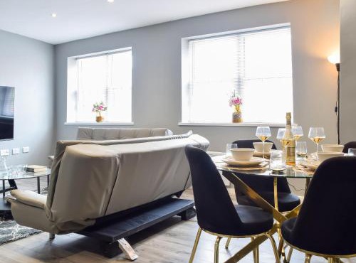 Apartment 1 - Uk50135