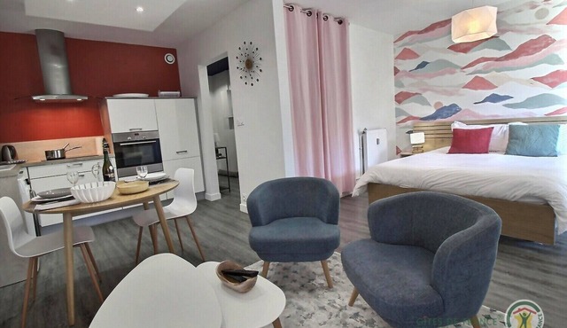 Apartment 10 minutes walk downtown - 10 minutes from the beaches