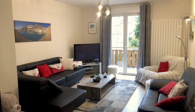 Apartment 100 m2, 4 bedrooms at 400m cable car/500m town center, WIFI
