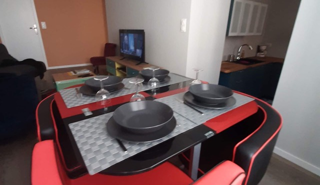 Apartment 102 ! refurbished 07/2019 ! 45 M2 (sleeps 4)