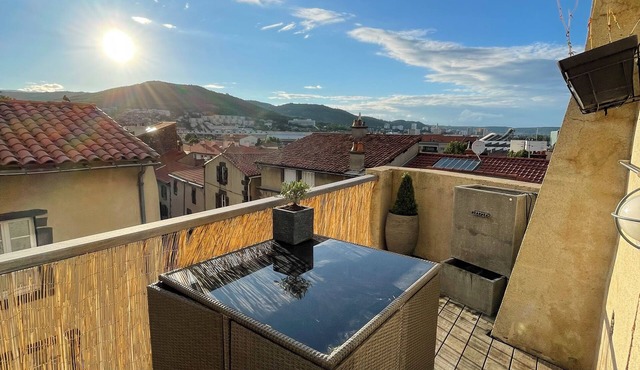 Apartment 110 m2 medieval quarter.