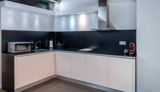 APARTMENT 2-1