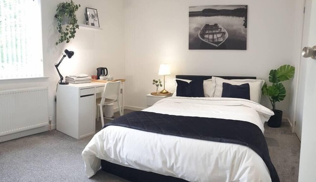 Apartment 2 at Tropicana House