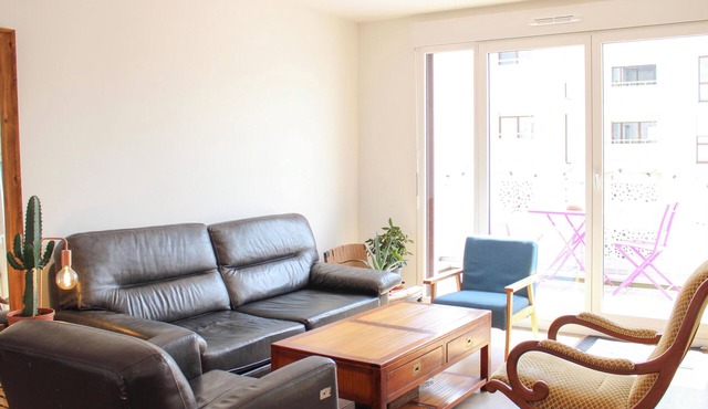 Apartment 2 bedrooms with balcony