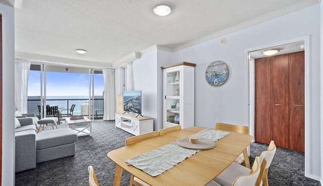 Apartment 2196 offers the perfect holiday adobe for small families and couples