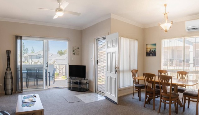 Apartment 23 @ The Meridian