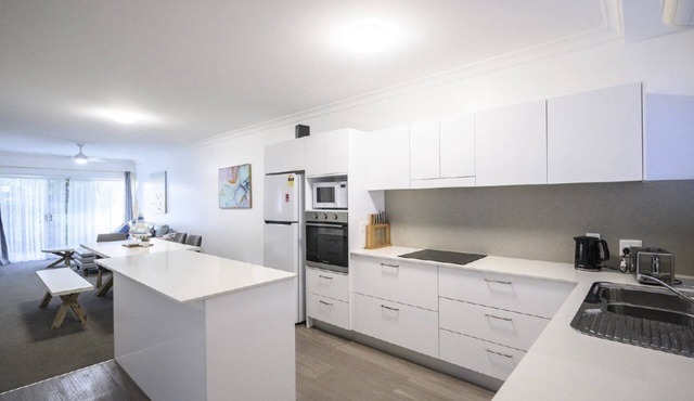 Apartment 27@ The Meridian