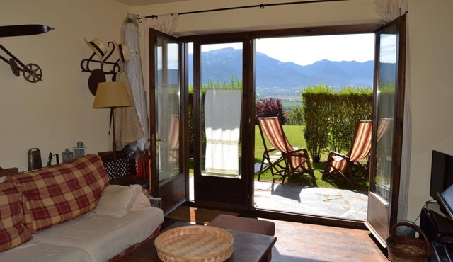 Apartment 3 rooms Fireplace, Private Garden & Cadí Views