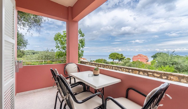 Apartment '3' with Sea View, Wi-Fi and Air Conditioning