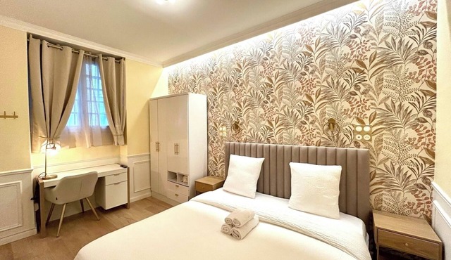 Apartment 4* - 85 sqm - Grenelle - 8p