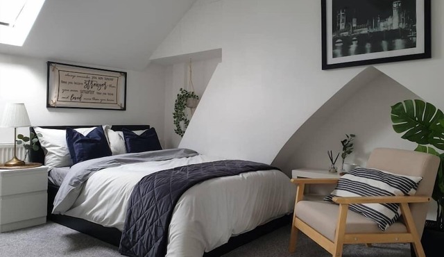 Apartment 4 at Tropicana House