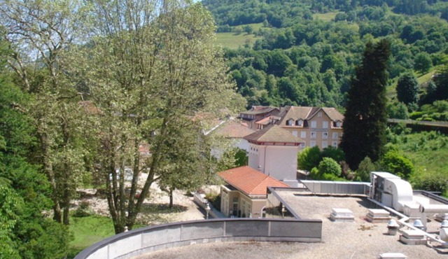 Apartment 4 people directly connected to the thermal baths. Ed. 3 weeks: 780 €