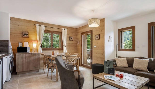 Apartment 4 pers, balcony, covered parking