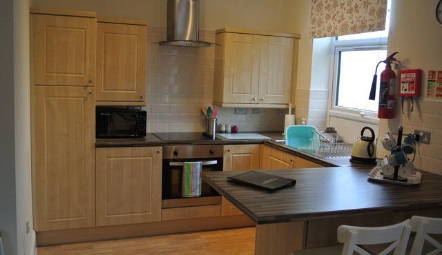 Apartment 4 Self contained 1-bed sleeps 4 Bridlington North side with sea view