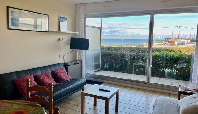 Apartment 42 M² (ground floor) facing the sea, Quiberon bay 56170