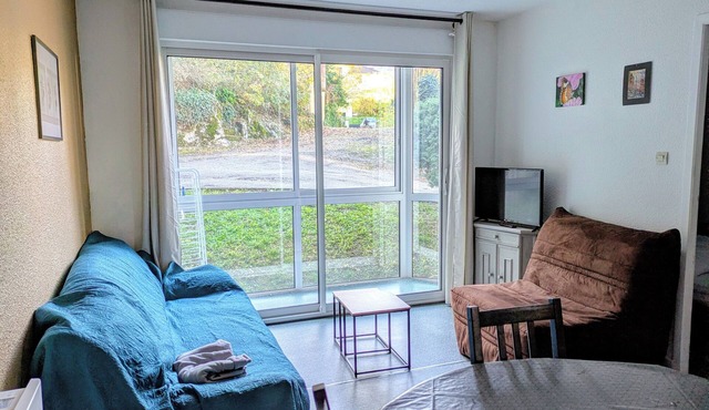 Apartment 5 minutes from ski lift/thermal baths/town center