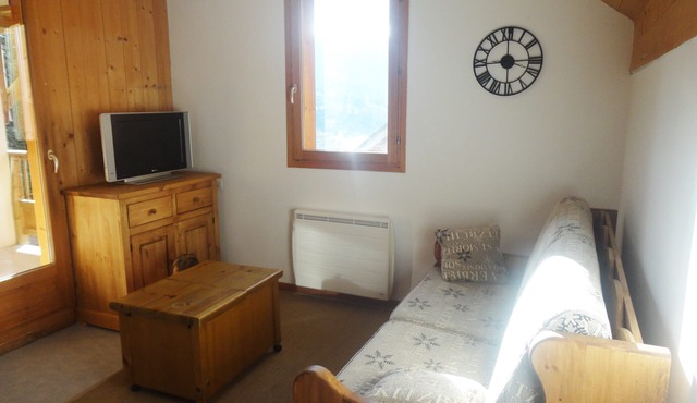 Apartment 50 M2 Saint Jean d'Arves at the foot of the slopes (310 kms) + Pool