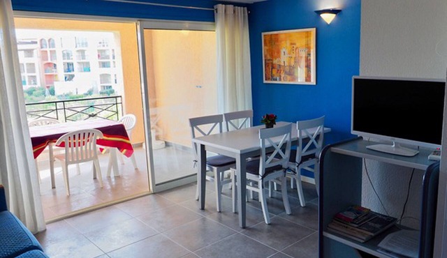 Apartment 50 m from the beach.