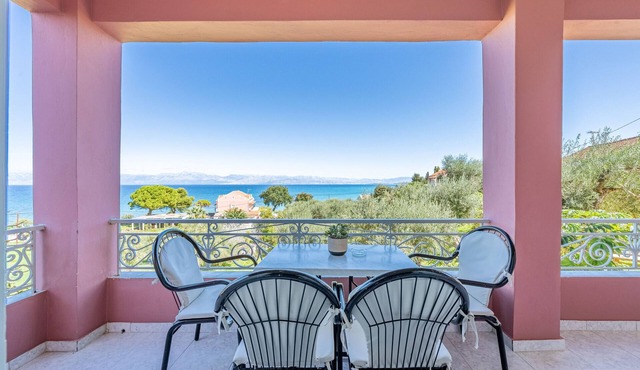 Apartment '6' with Sea View, Wi-Fi and Air Conditioning