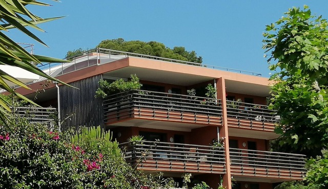 😊 Apartment*65m², by the sea, balcony 20m², near beaches, QUIET.