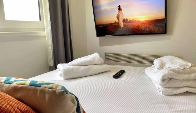 Apartment 7 · Kennedy House Beach Side 1Bed Studio 2F